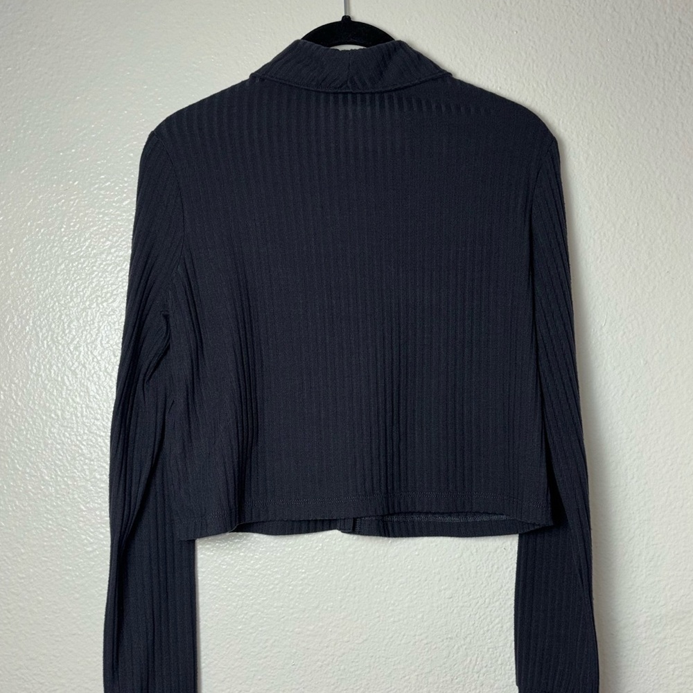 Black Ribbed Button-Front Crop Sweater - Picture 12 of 16